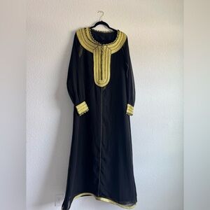 Elegant Black and Gold Caftan